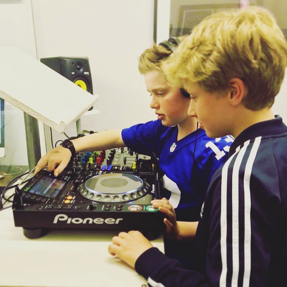 Teaching kids how to DJ