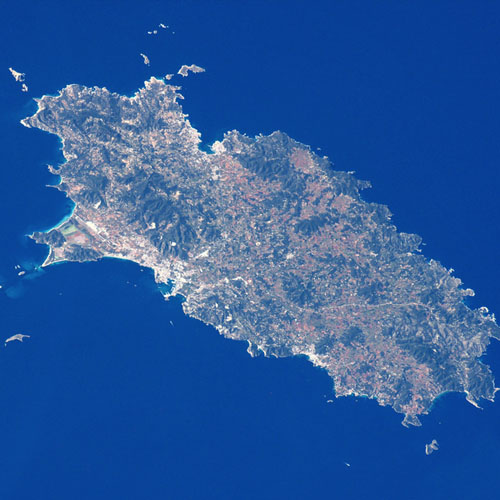 How to get big DJ gigs on the island of Ibiza